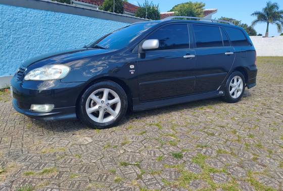 TOYOTA FIELDER 1.8 S 16V GASOLINA 4P AUTOMÁTICO